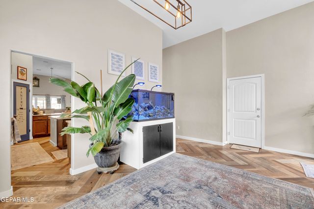 14825 William meshel Drive, El Paso, TX 79938