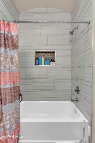 14825 William meshel Drive, El Paso, TX 79938