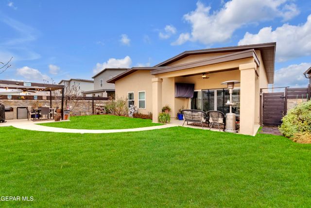 14825 William meshel Drive, El Paso, TX 79938