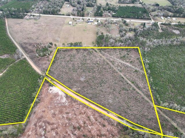 T-2 Cr 4590, Spurger, TX 77660