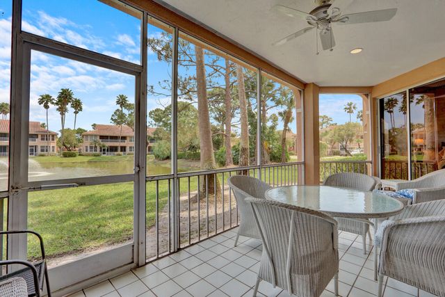 152 Legendary Circle, Palm Beach Gardens, FL 33418