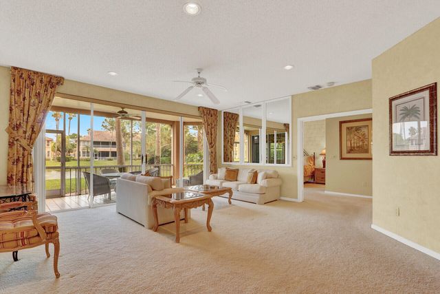 152 Legendary Circle, Palm Beach Gardens, FL 33418