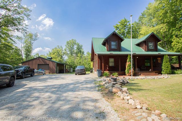 5104 Ravenswood Road, Kimball, MI 48074
