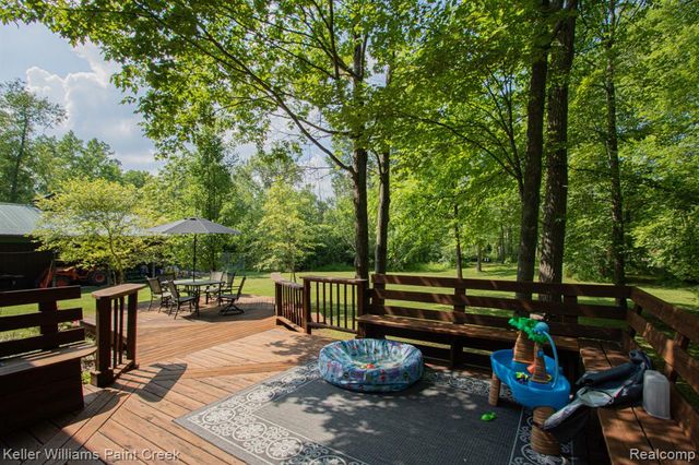 5104 Ravenswood Road, Kimball, MI 48074