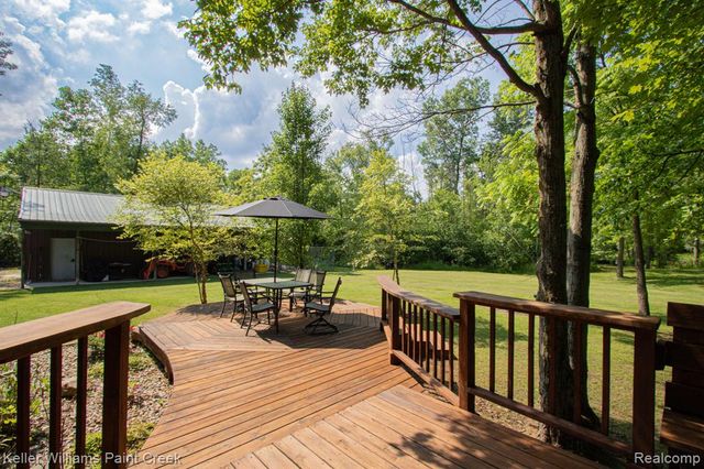 5104 Ravenswood Road, Kimball, MI 48074
