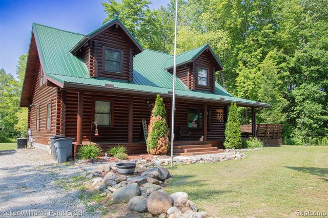 5104 Ravenswood Road, Kimball, MI 48074