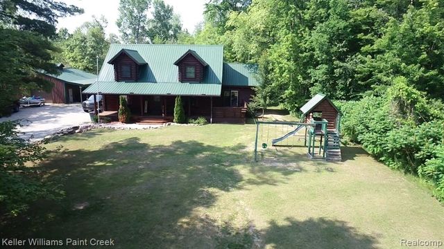 5104 Ravenswood Road, Kimball, MI 48074