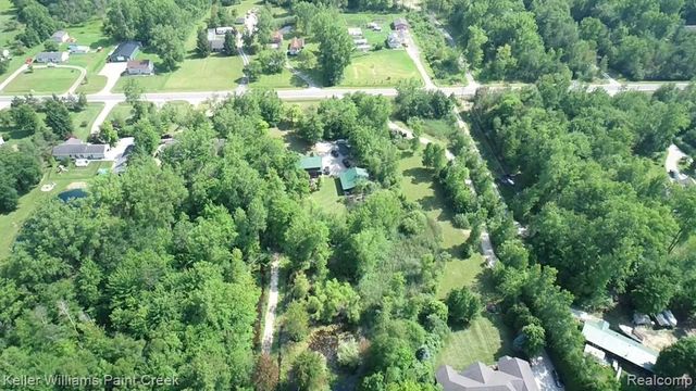 5104 Ravenswood Road, Kimball, MI 48074