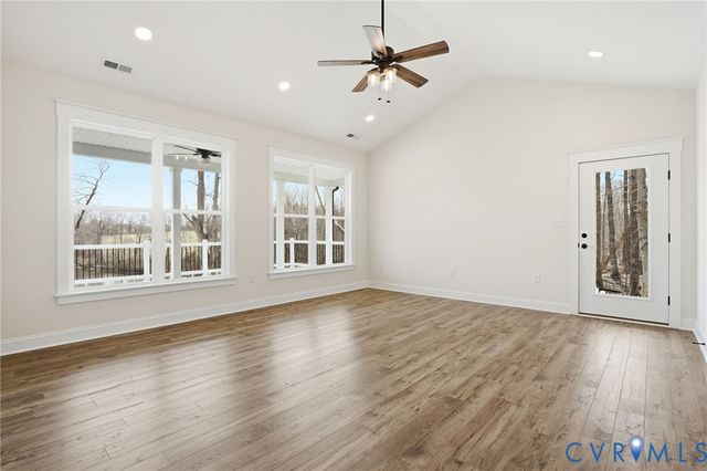 1691 Buckners Ln, Mineral, VA 23117