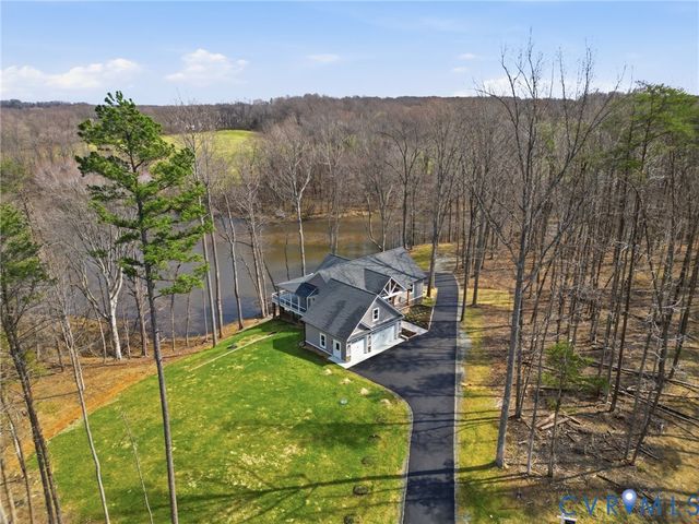 1691 Buckners Ln, Mineral, VA 23117