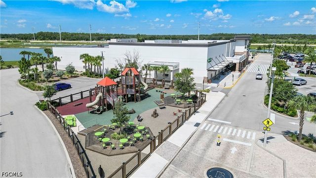 43847 Blue Heron LN, Punta Gorda, FL 33982