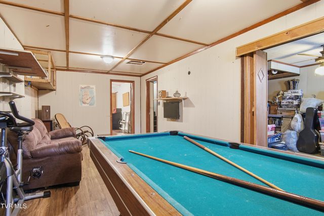 926 East Mountain View Road, Johnson City, TN 37601