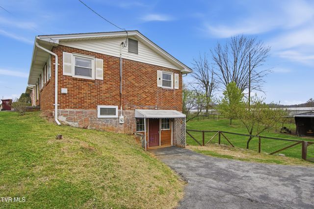 926 East Mountain View Road, Johnson City, TN 37601