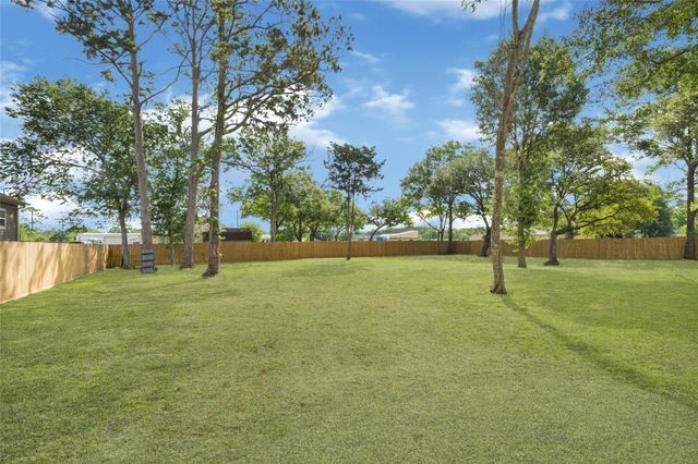 TBD Avenue G, Dickinson, TX 77539