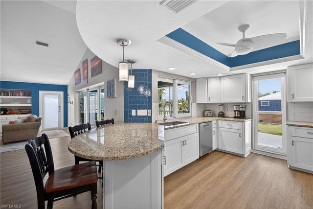 5612 Easy ST, Fort Myers Beach, FL 33931