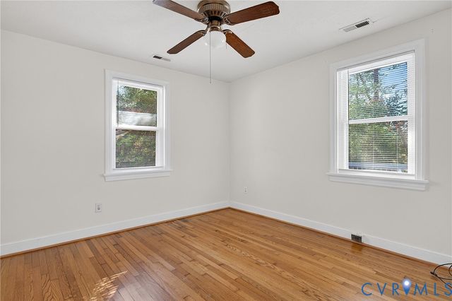 5631 Swan Dr, North Chesterfield, VA 23234