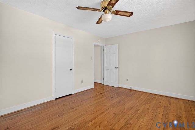 5631 Swan Dr, North Chesterfield, VA 23234