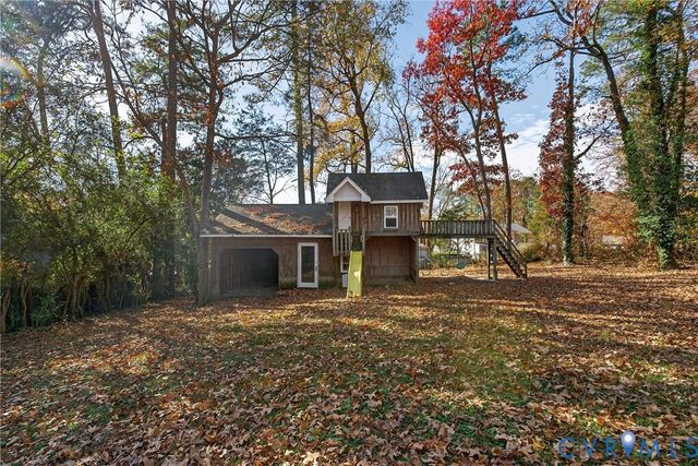 5631 Swan Dr, North Chesterfield, VA 23234