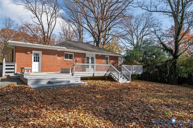 5631 Swan Dr, North Chesterfield, VA 23234