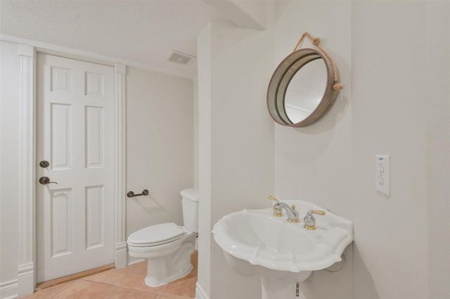 8114 Hideaway Lake Circle, Spring, TX 77389