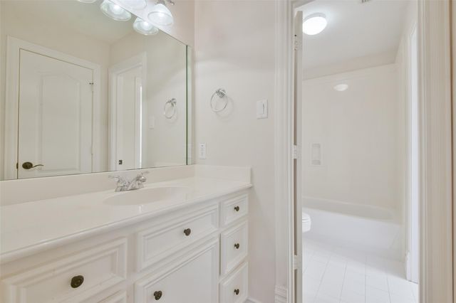 8114 Hideaway Lake Circle, Spring, TX 77389