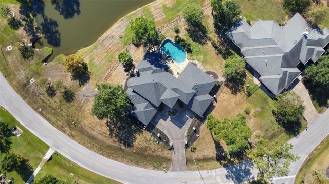 8114 Hideaway Lake Circle, Spring, TX 77389