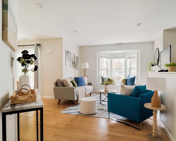 506 Gazebo Circle 506, Reading, MA 01867