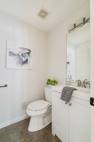 506 Gazebo Circle 506, Reading, MA 01867
