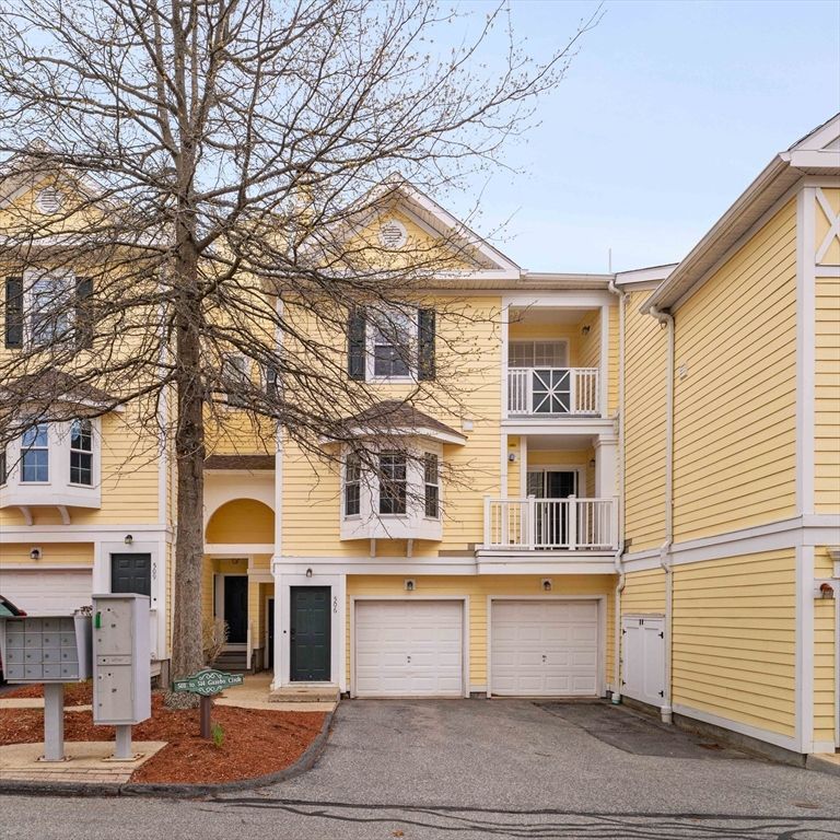 506 Gazebo Circle 506, Reading, MA 01867