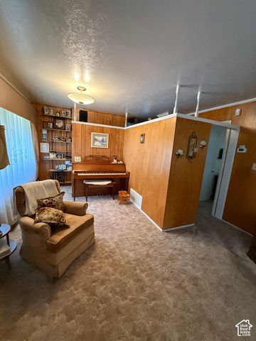 220 GLEN PL, Layton, UT 84041