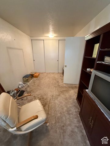 220 GLEN PL, Layton, UT 84041