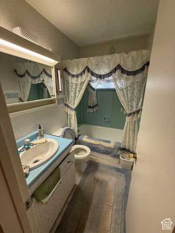 220 GLEN PL, Layton, UT 84041