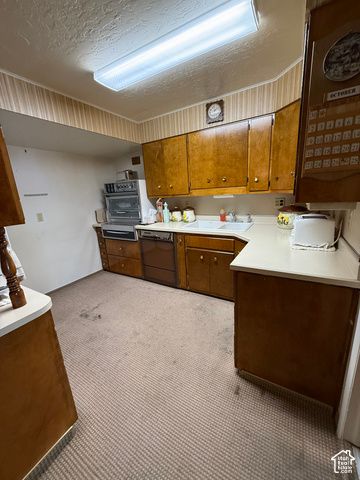220 GLEN PL, Layton, UT 84041