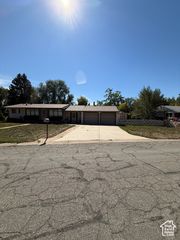 220 GLEN PL, Layton, UT 84041