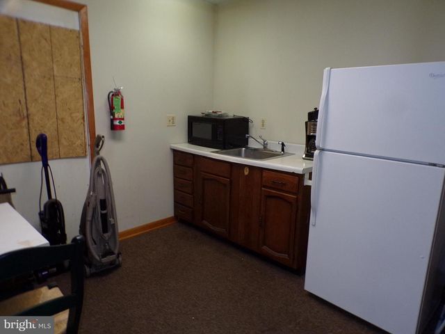 604 W INDUSTRIAL BLVD, Cumberland, MD 21502