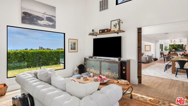 27860 Winding Way, Malibu, CA 90265