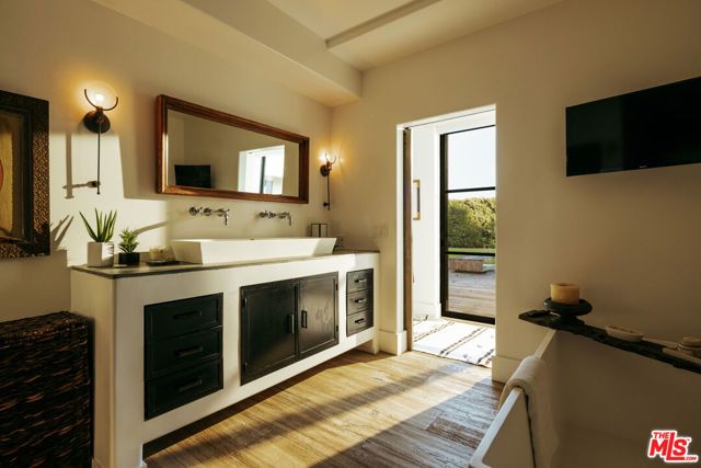 27860 Winding Way, Malibu, CA 90265