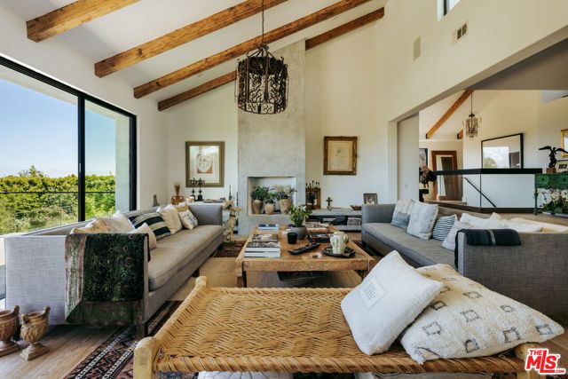 27860 Winding Way, Malibu, CA 90265