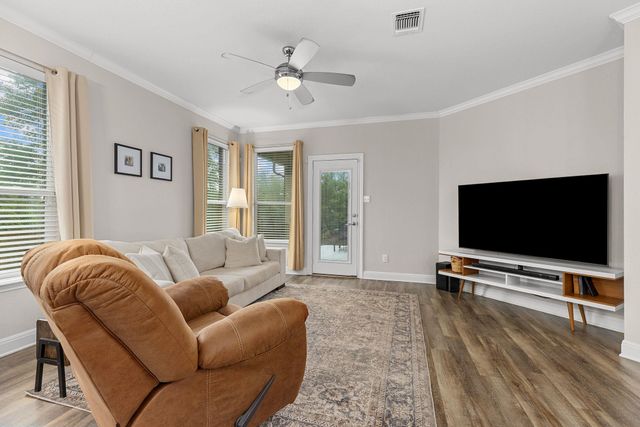 900 Crown Anchor BND, Georgetown, TX 78633