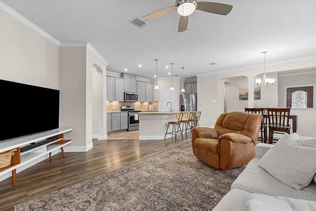 900 Crown Anchor BND, Georgetown, TX 78633