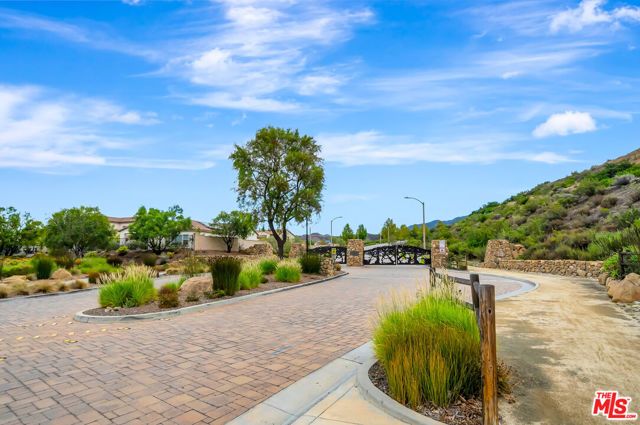 25151 Golden Maple Drive, Santa Clarita, CA 91387