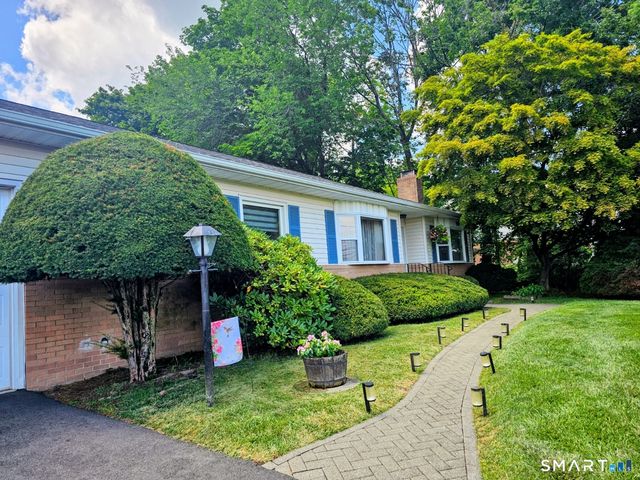 48 Clapboard Ridge Road, Danbury, CT 06811