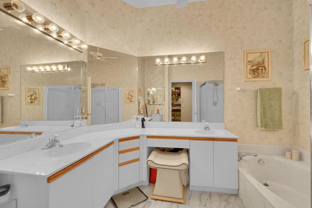 5379 Verona Drive H, Boynton Beach, FL 33437