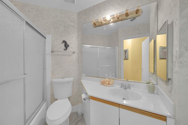 5379 Verona Drive H, Boynton Beach, FL 33437