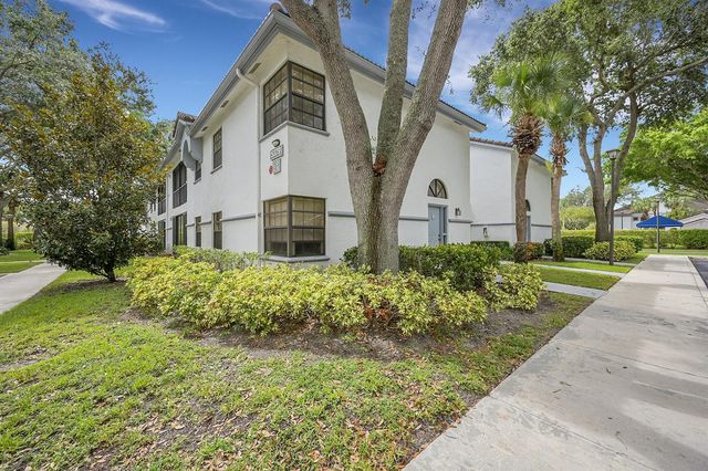 5379 Verona Drive H, Boynton Beach, FL 33437