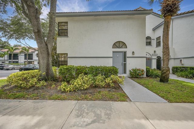 5379 Verona Drive H, Boynton Beach, FL 33437