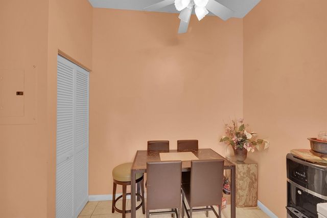 5379 Verona Drive H, Boynton Beach, FL 33437