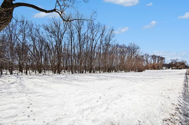 59460 Crumstown Highway, North Liberty, IN 46554