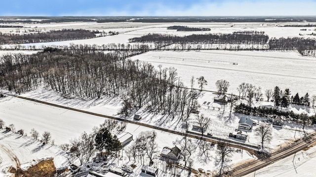 59460 Crumstown Highway, North Liberty, IN 46554