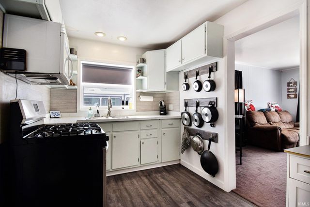 59460 Crumstown Highway, North Liberty, IN 46554